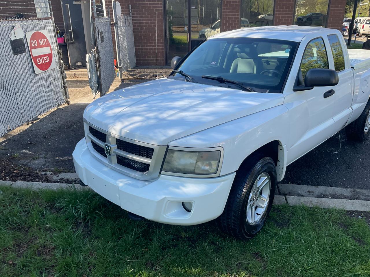 Dodge Dakota 4WD Ext Cab Bighorn/Lonestar 2010
