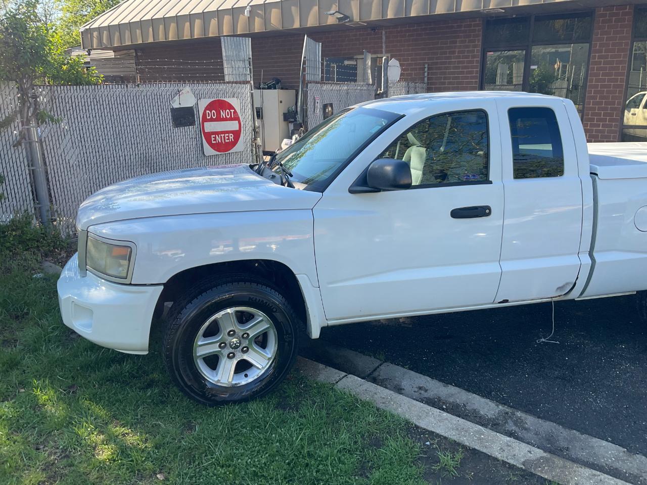 Dodge Dakota 4WD Ext Cab Bighorn/Lonestar 2010