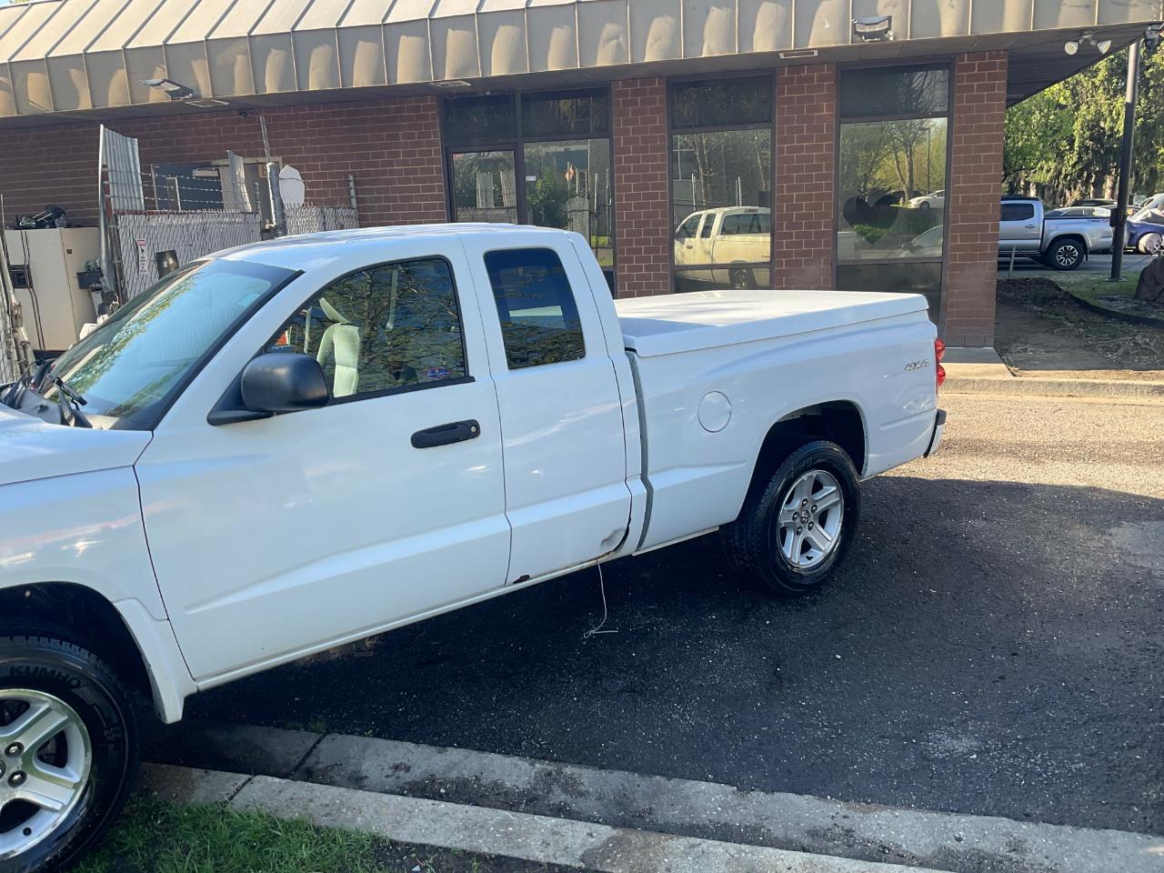 Dodge Dakota 4WD Ext Cab Bighorn/Lonestar 2010