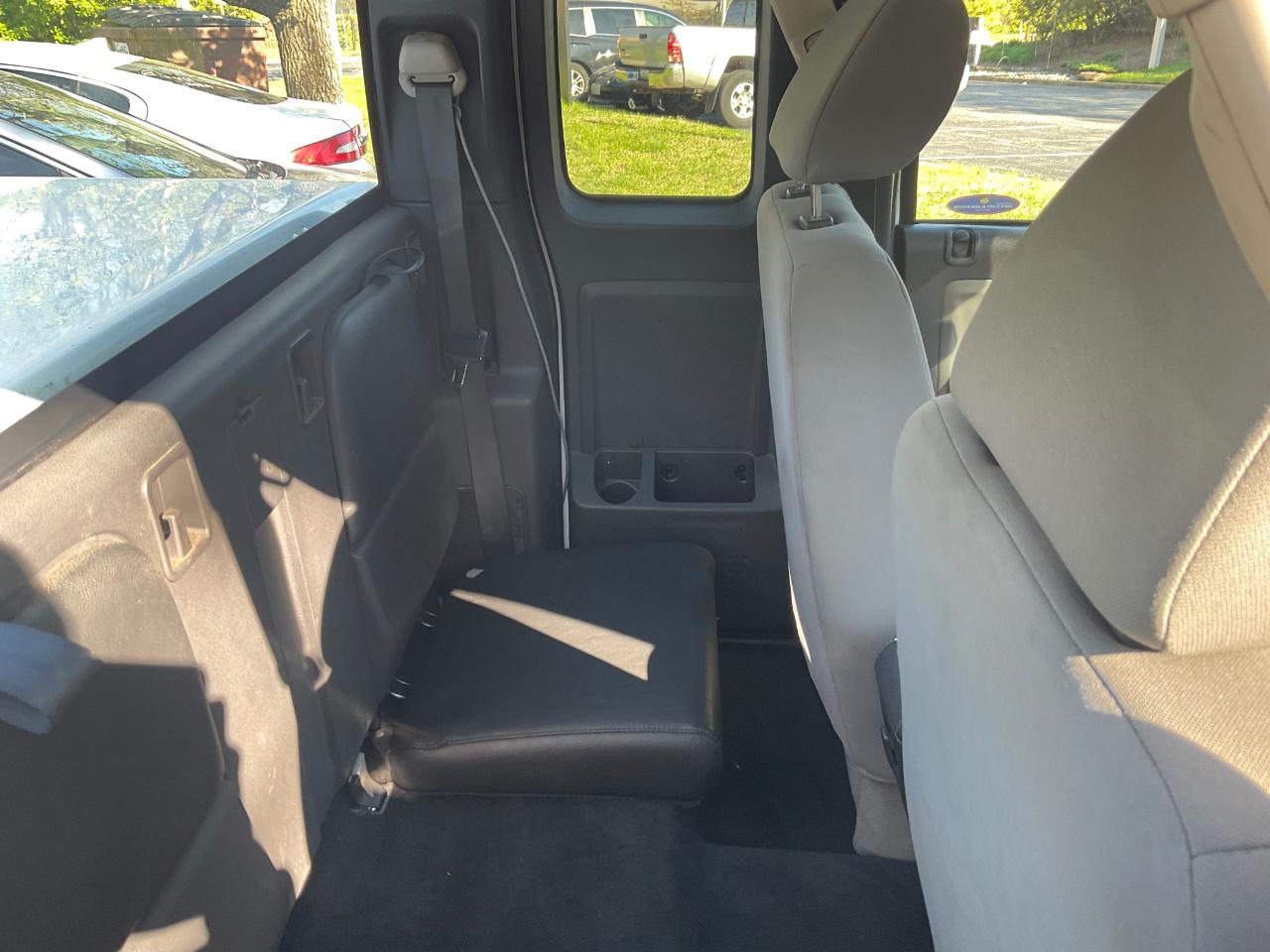 Dodge Dakota 4WD Ext Cab Bighorn/Lonestar 2010