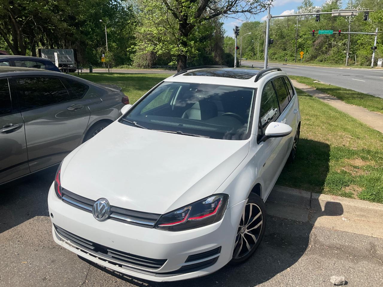 Volkswagen Golf SportWagen 4dr Auto TSI S 2016