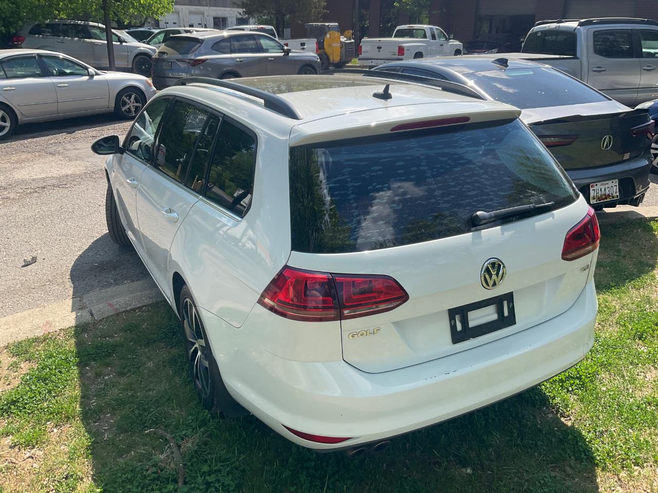 Volkswagen Golf SportWagen 4dr Auto TSI S 2016