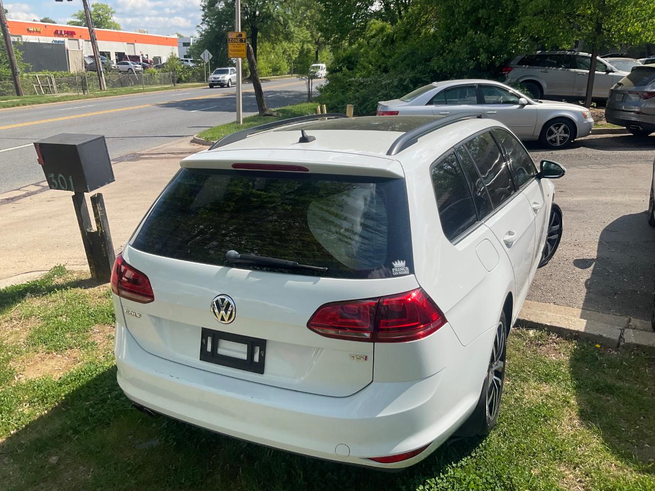 Volkswagen Golf SportWagen 4dr Auto TSI S 2016