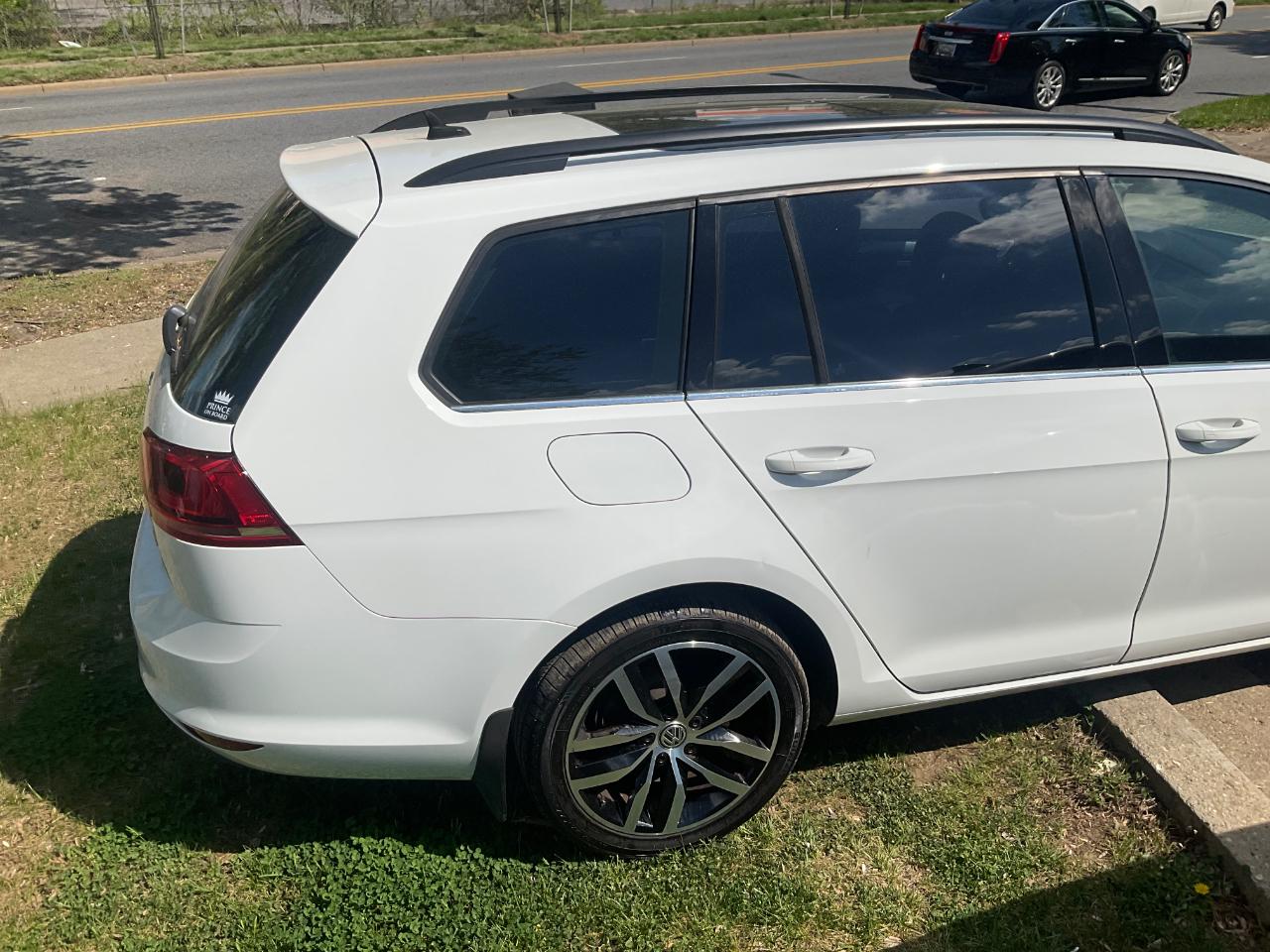 Volkswagen Golf SportWagen 4dr Auto TSI S 2016