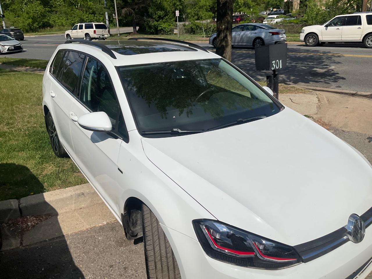 Volkswagen Golf SportWagen 4dr Auto TSI S 2016