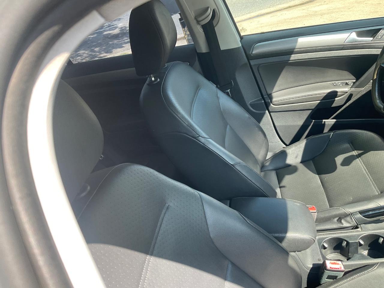 Volkswagen Golf SportWagen 4dr Auto TSI S 2016