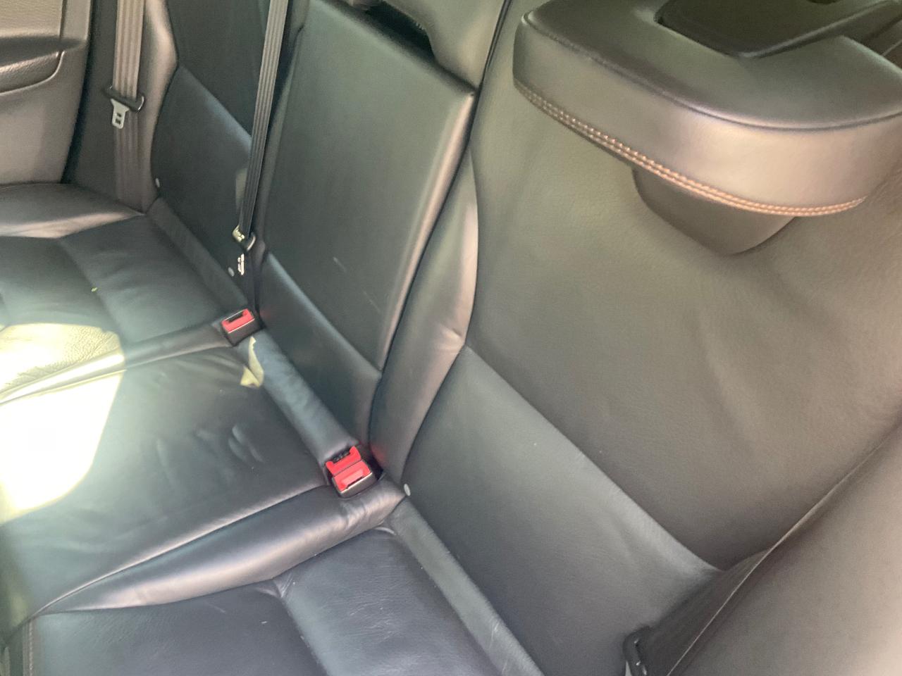 Volvo XC60 4dr 3.2L PZEV 2012