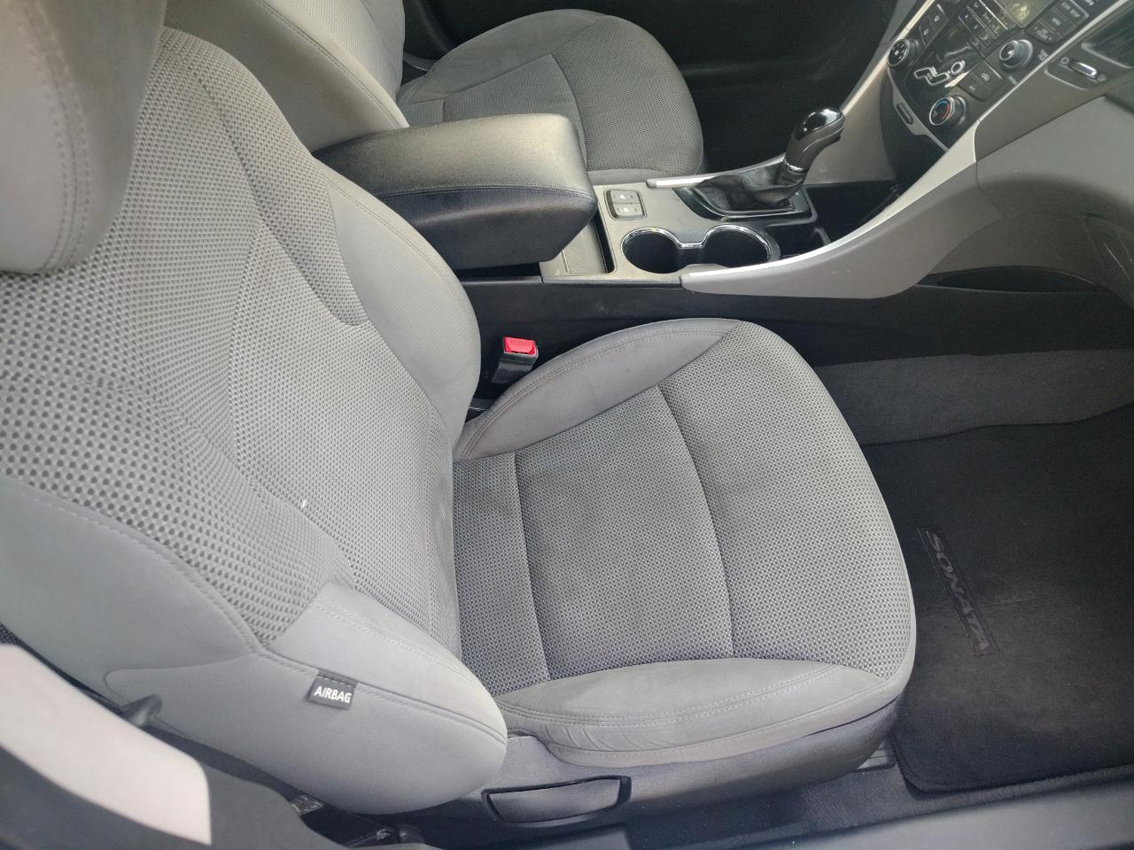 Hyundai Sonata 4dr Sdn 2.4L Auto GLS *Ltd Avail* 2013