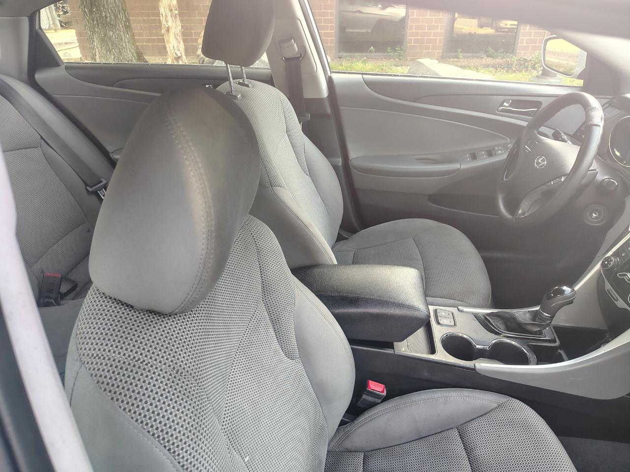 Hyundai Sonata 4dr Sdn 2.4L Auto GLS *Ltd Avail* 2013