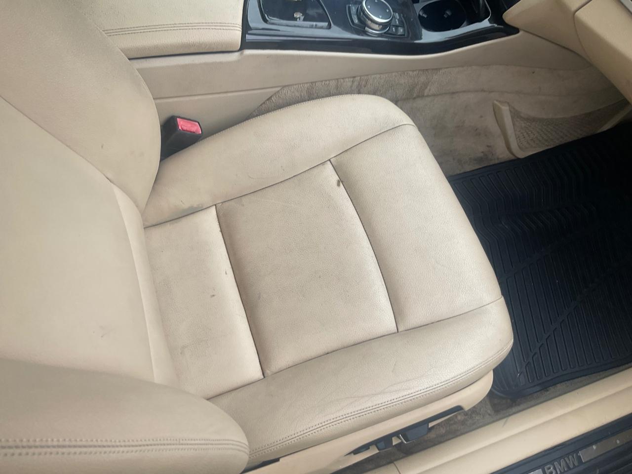 BMW 5 Series 4dr Sdn 528i xDrive AWD 2015