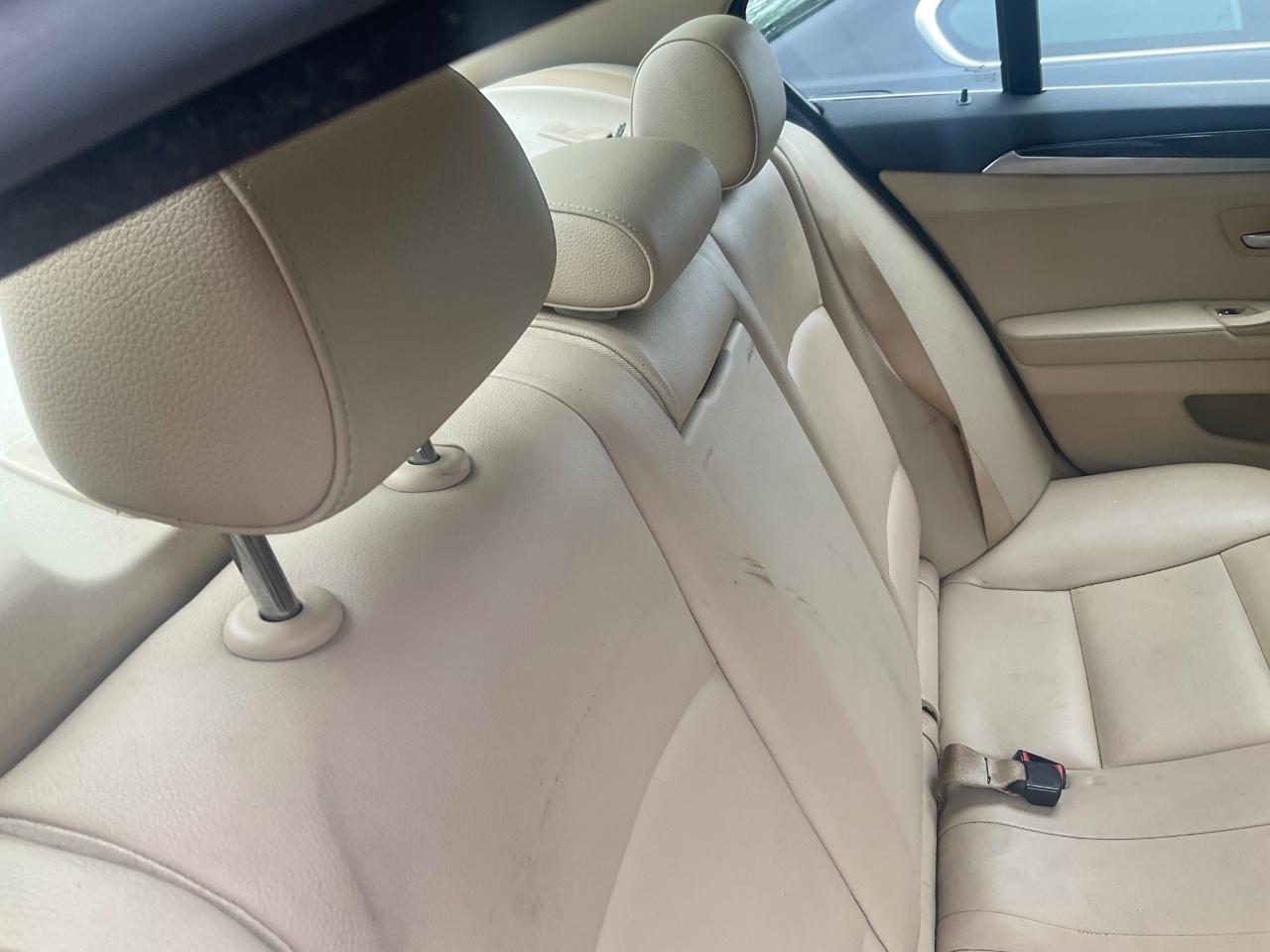 BMW 5 Series 4dr Sdn 528i xDrive AWD 2015