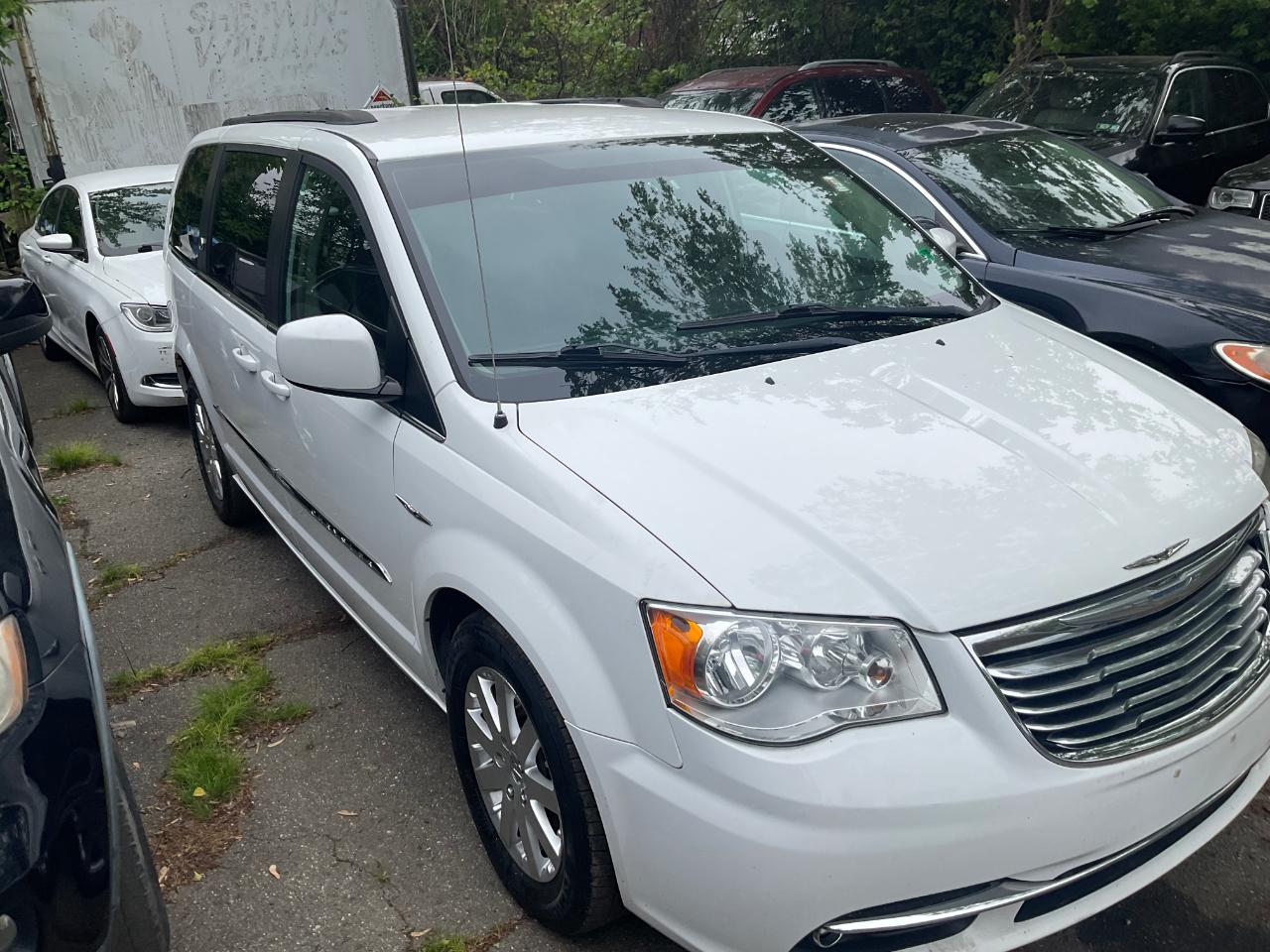 Chrysler Town & Country 4dr Wgn Touring 2016