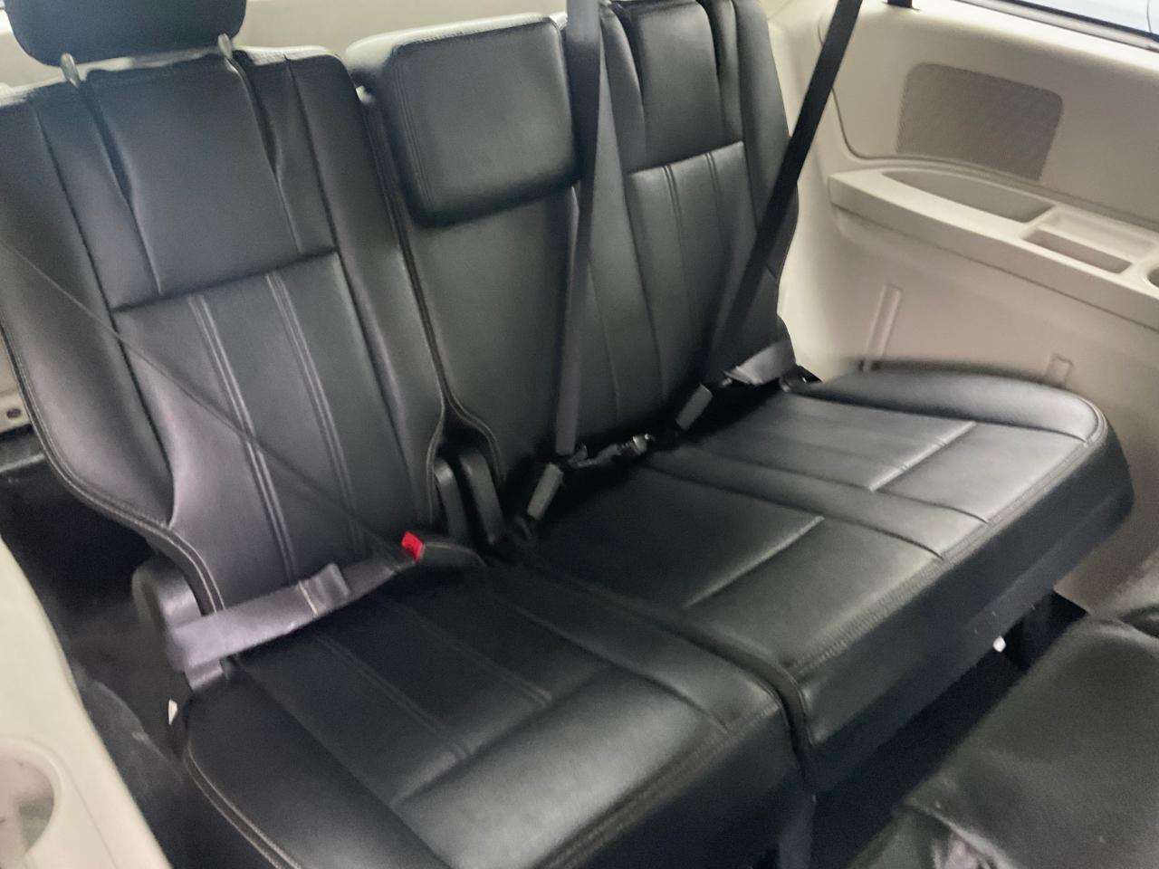 Chrysler Town & Country 4dr Wgn Touring 2016