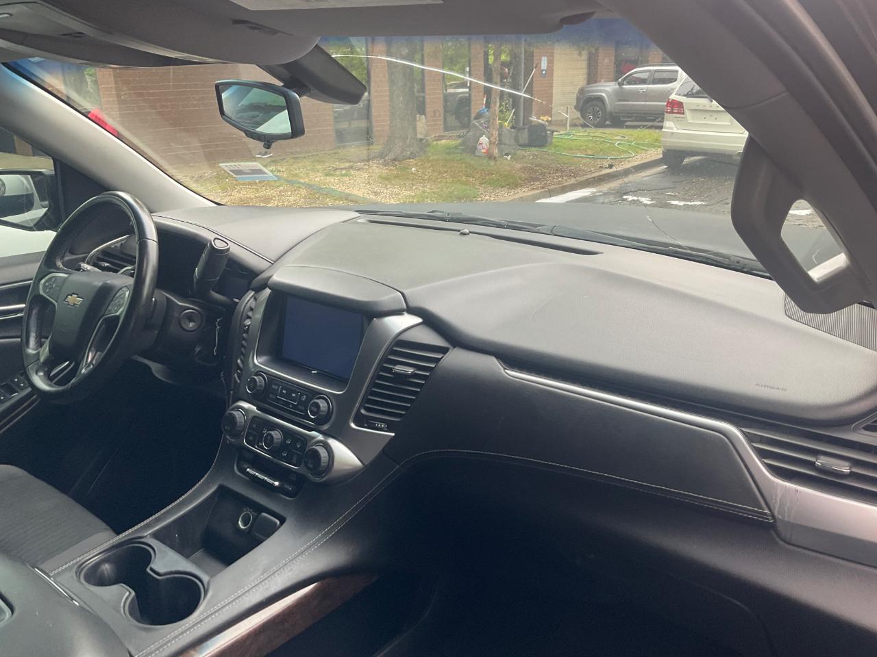 Chevrolet Tahoe 2WD 4dr LS 2016