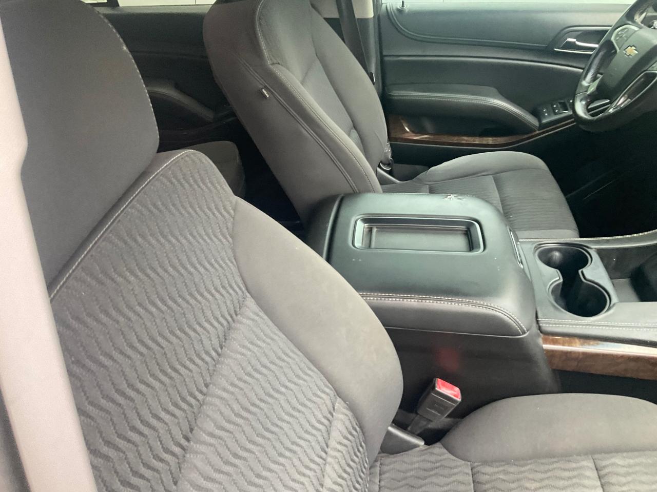 Chevrolet Tahoe 2WD 4dr LS 2016