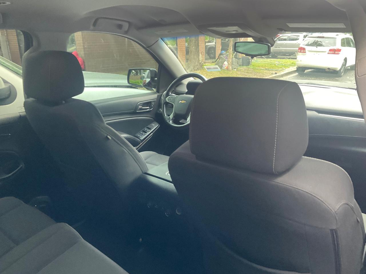 Chevrolet Tahoe 2WD 4dr LS 2016