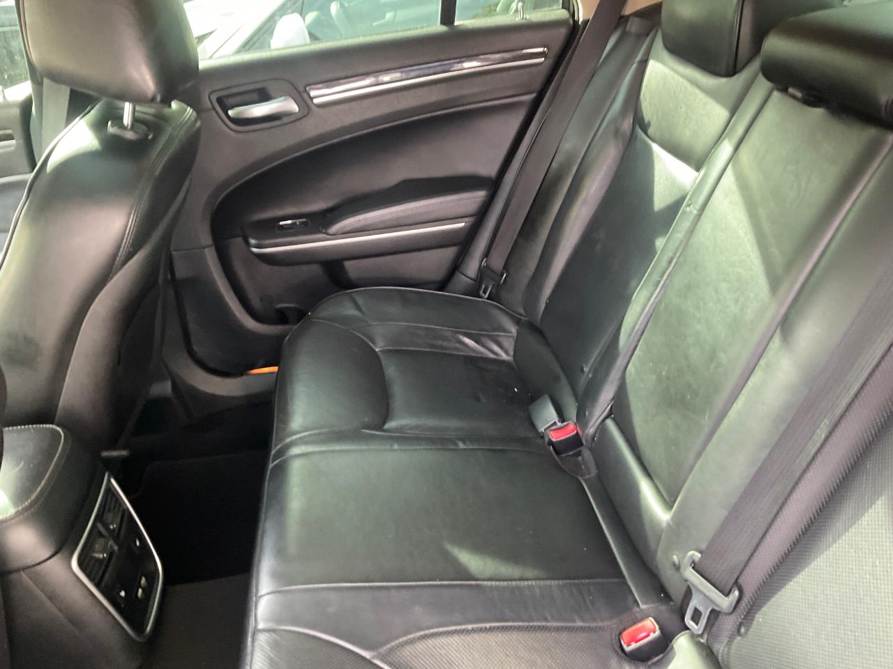 Chrysler 300 Limited AWD 2019