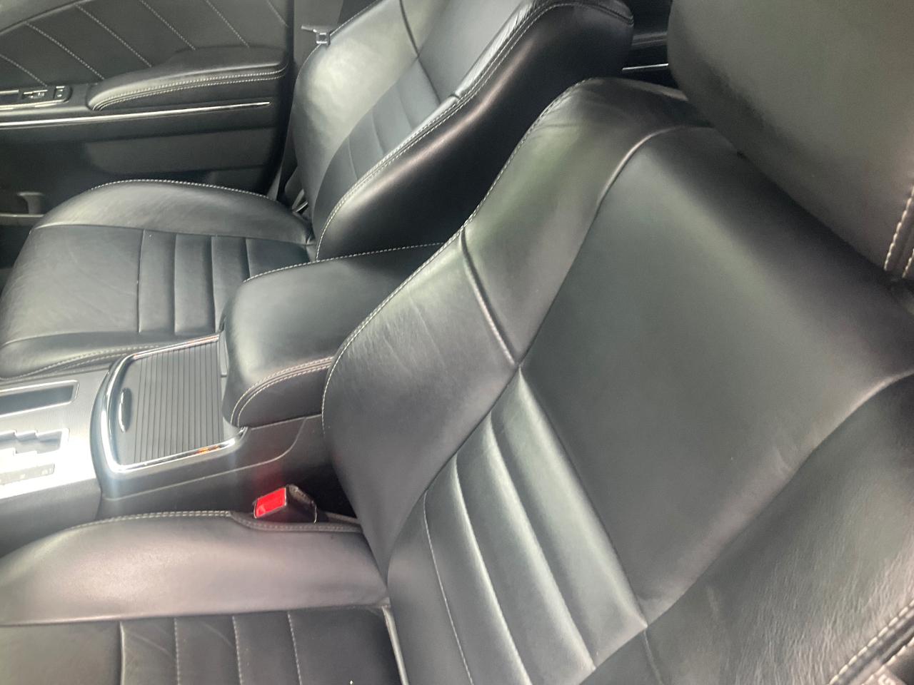 Dodge Charger 4dr Sdn RT Plus AWD 2014