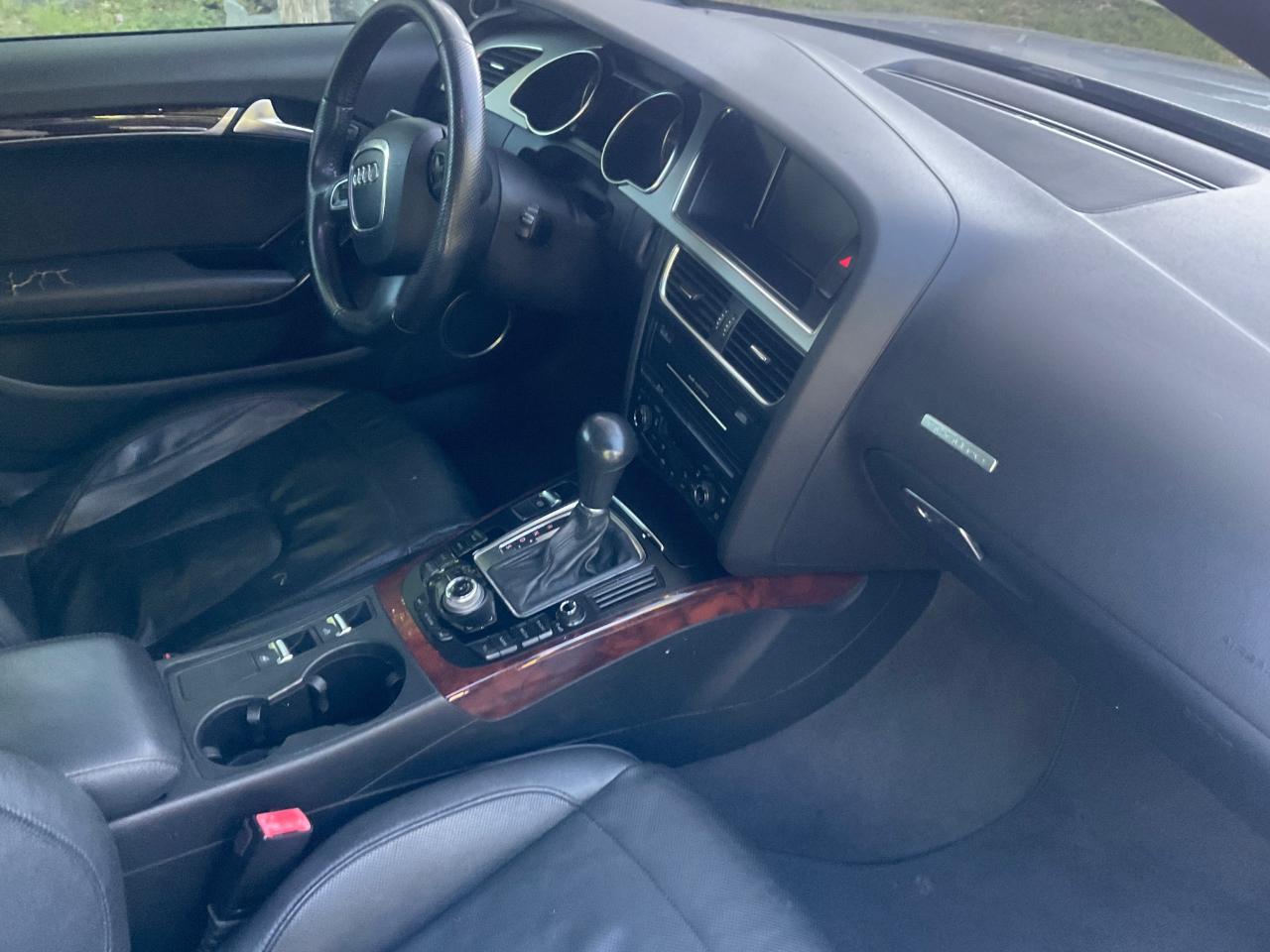 Audi A5 2dr Cabriolet Auto quattro 2.0T Premium Plus 2011