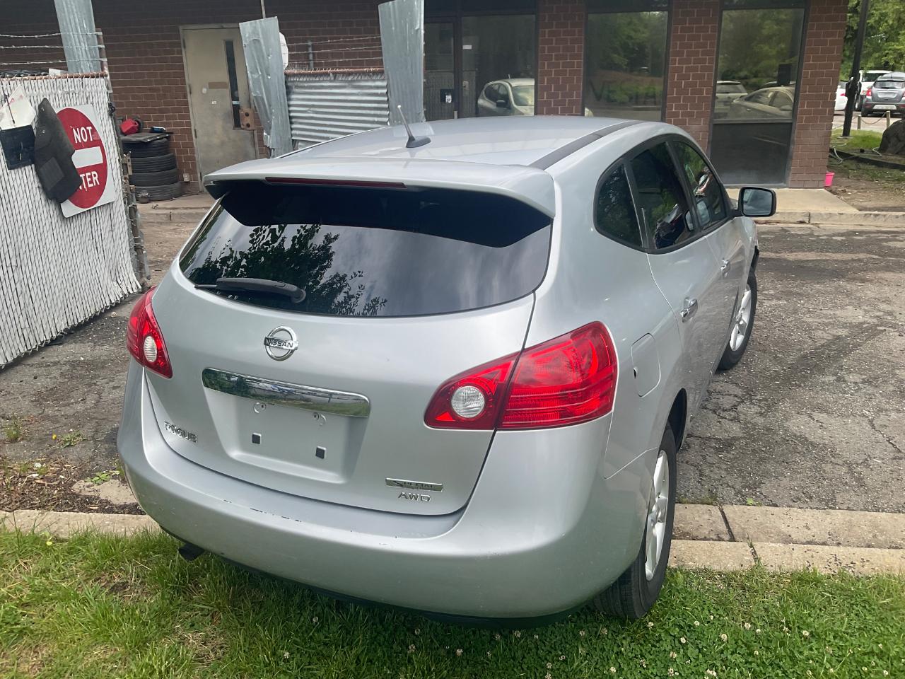 Nissan Rogue AWD 4dr S 2012