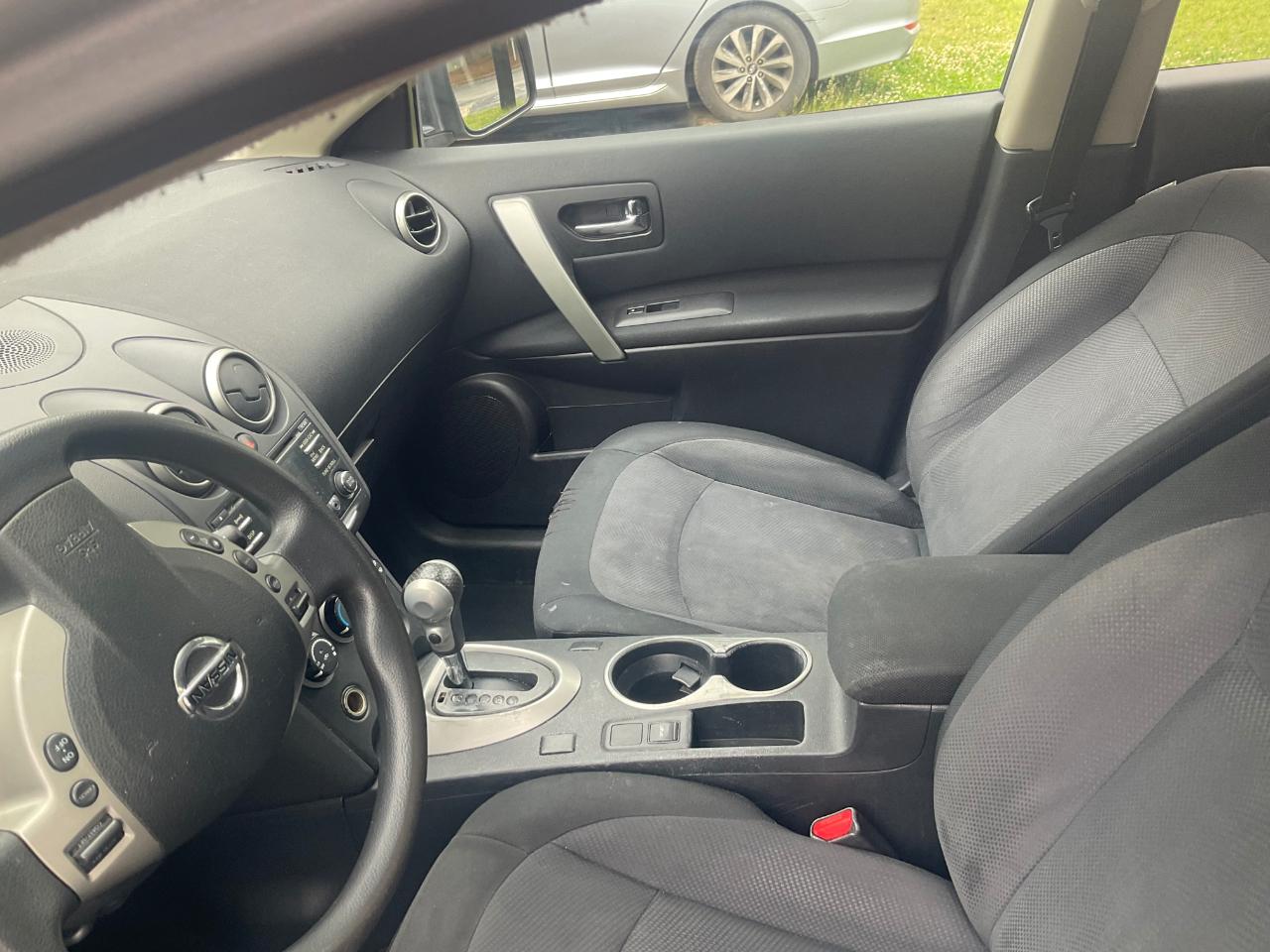 Nissan Rogue AWD 4dr S 2012