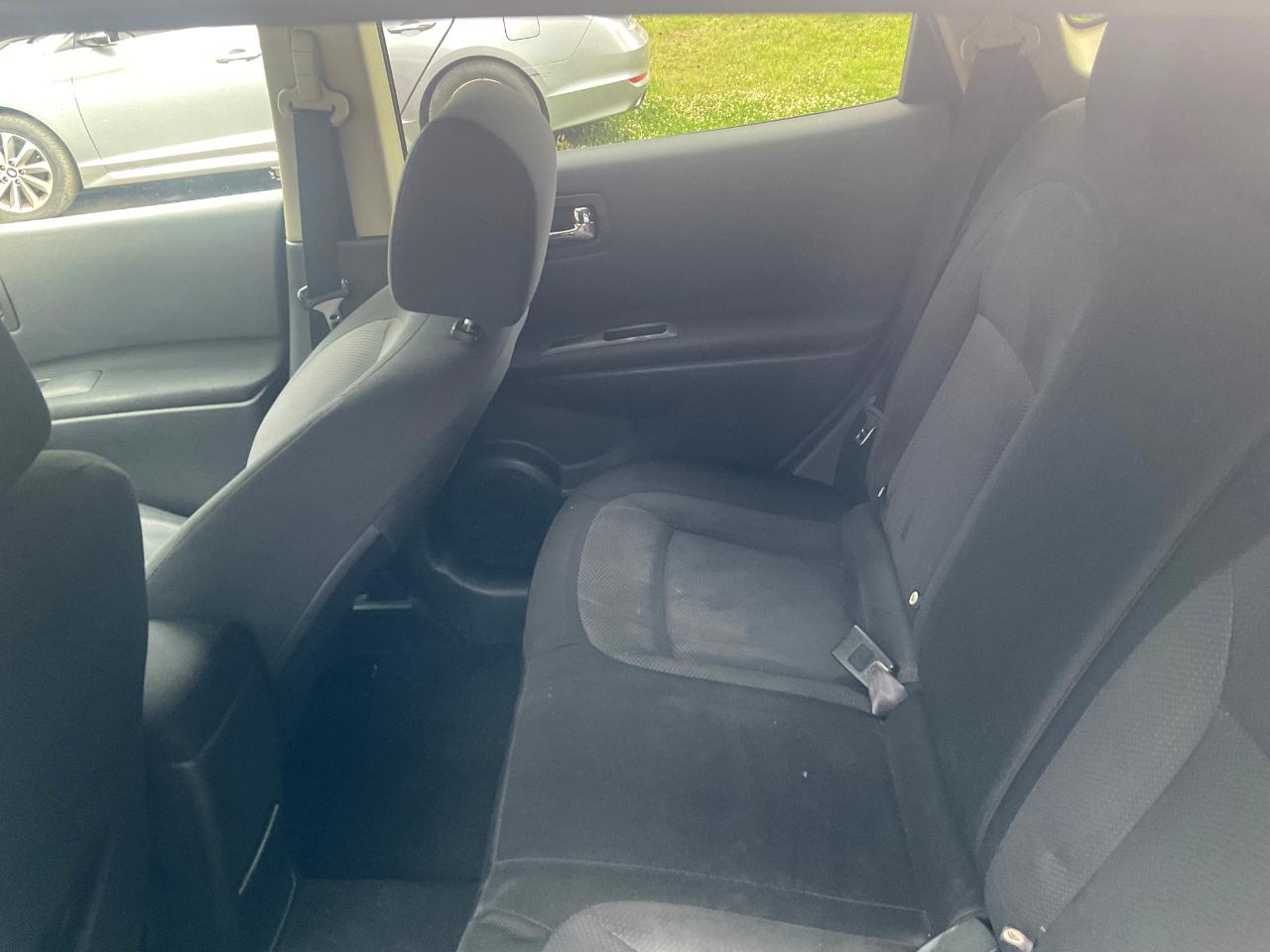 Nissan Rogue AWD 4dr S 2012