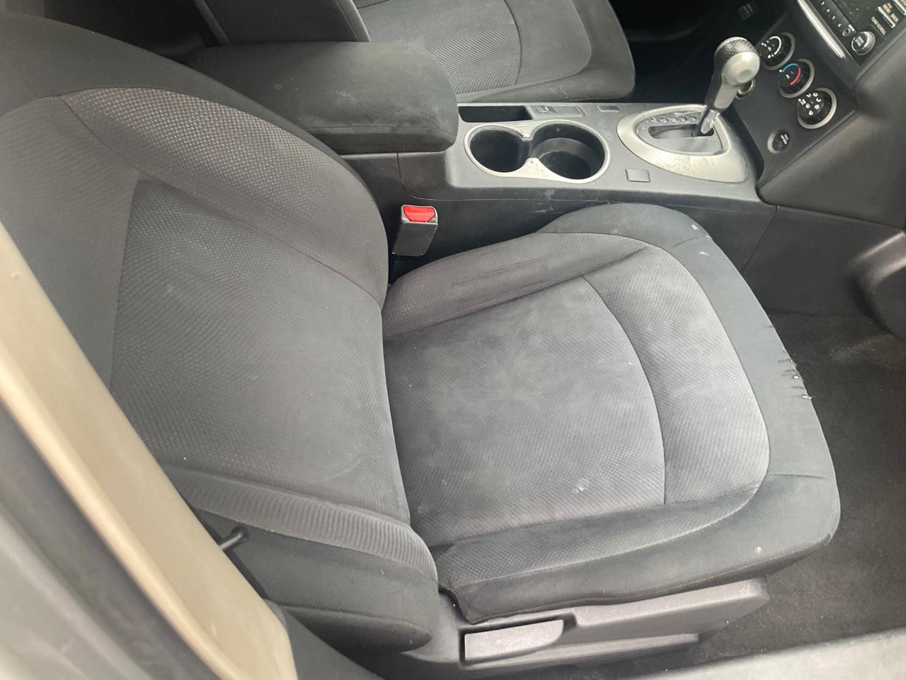 Nissan Rogue AWD 4dr S 2012