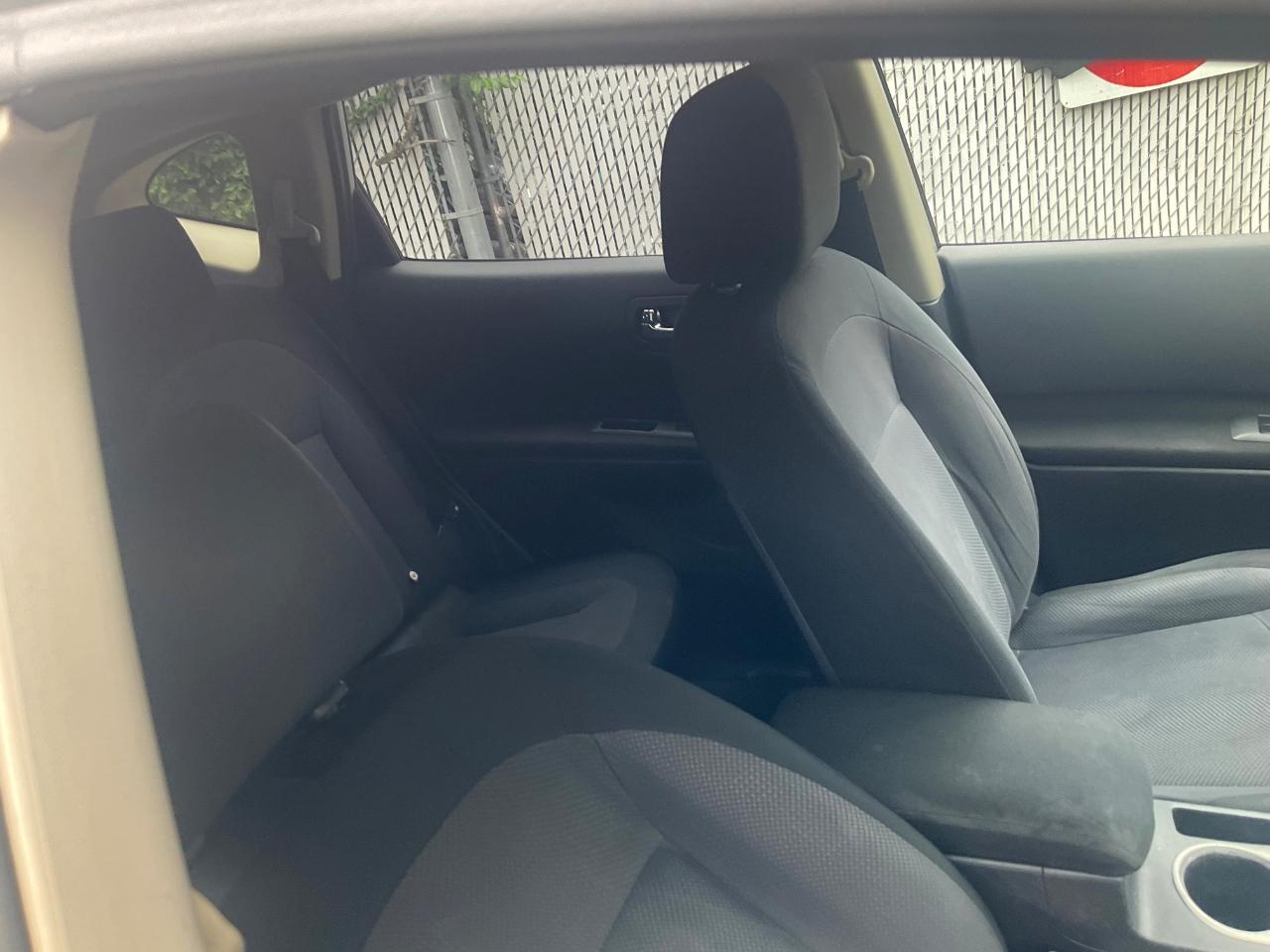 Nissan Rogue AWD 4dr S 2012