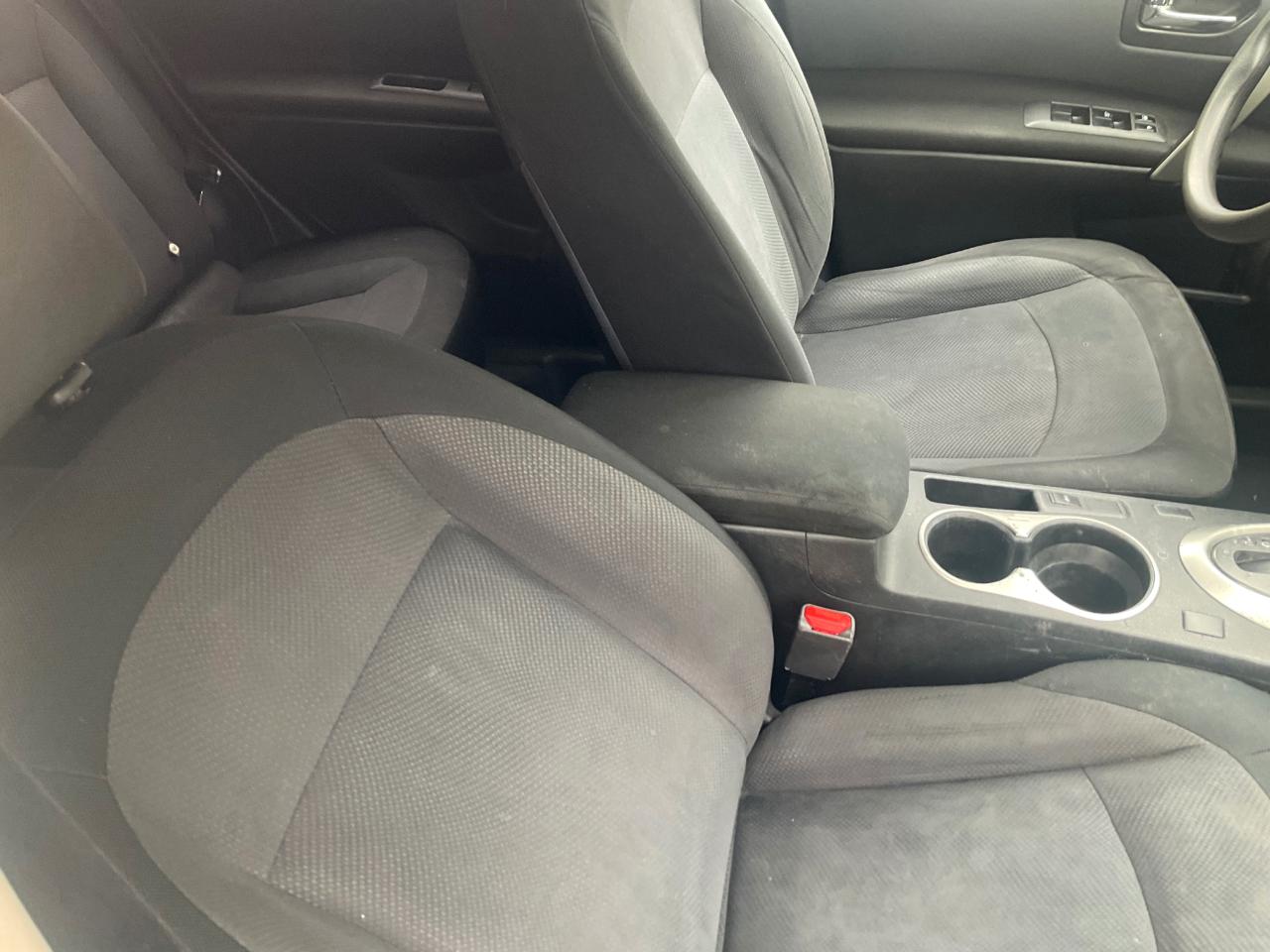 Nissan Rogue AWD 4dr S 2012