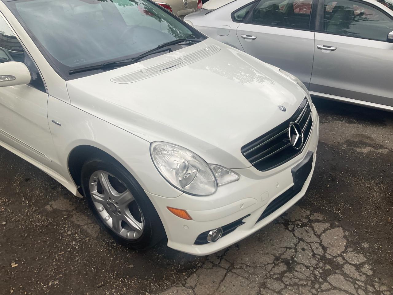 Mercedes-Benz R-Class 4MATIC 4dr 3.0L BlueTEC 2009