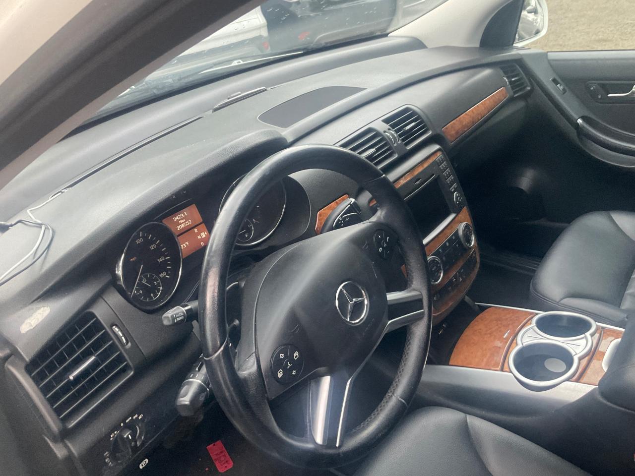 Mercedes-Benz R-Class 4MATIC 4dr 3.0L BlueTEC 2009