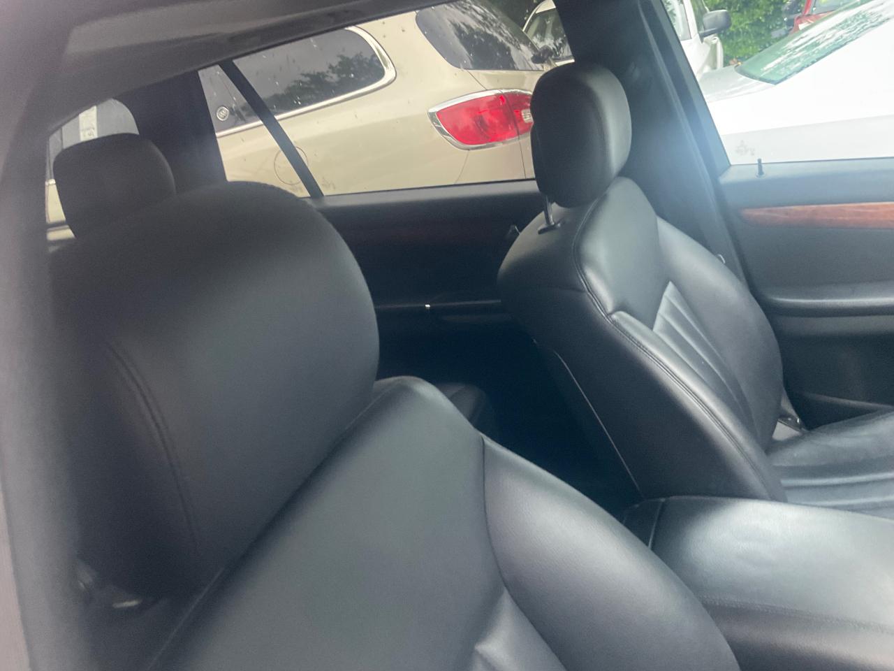 Mercedes-Benz R-Class 4MATIC 4dr 3.0L BlueTEC 2009