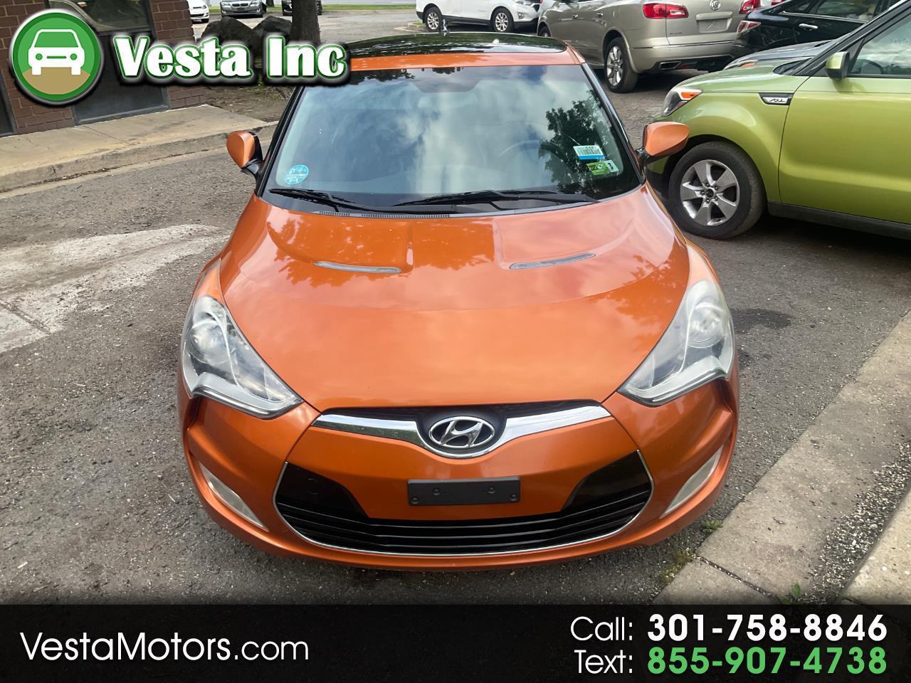 Hyundai Veloster 3dr Cpe Man w/Black Int 2012