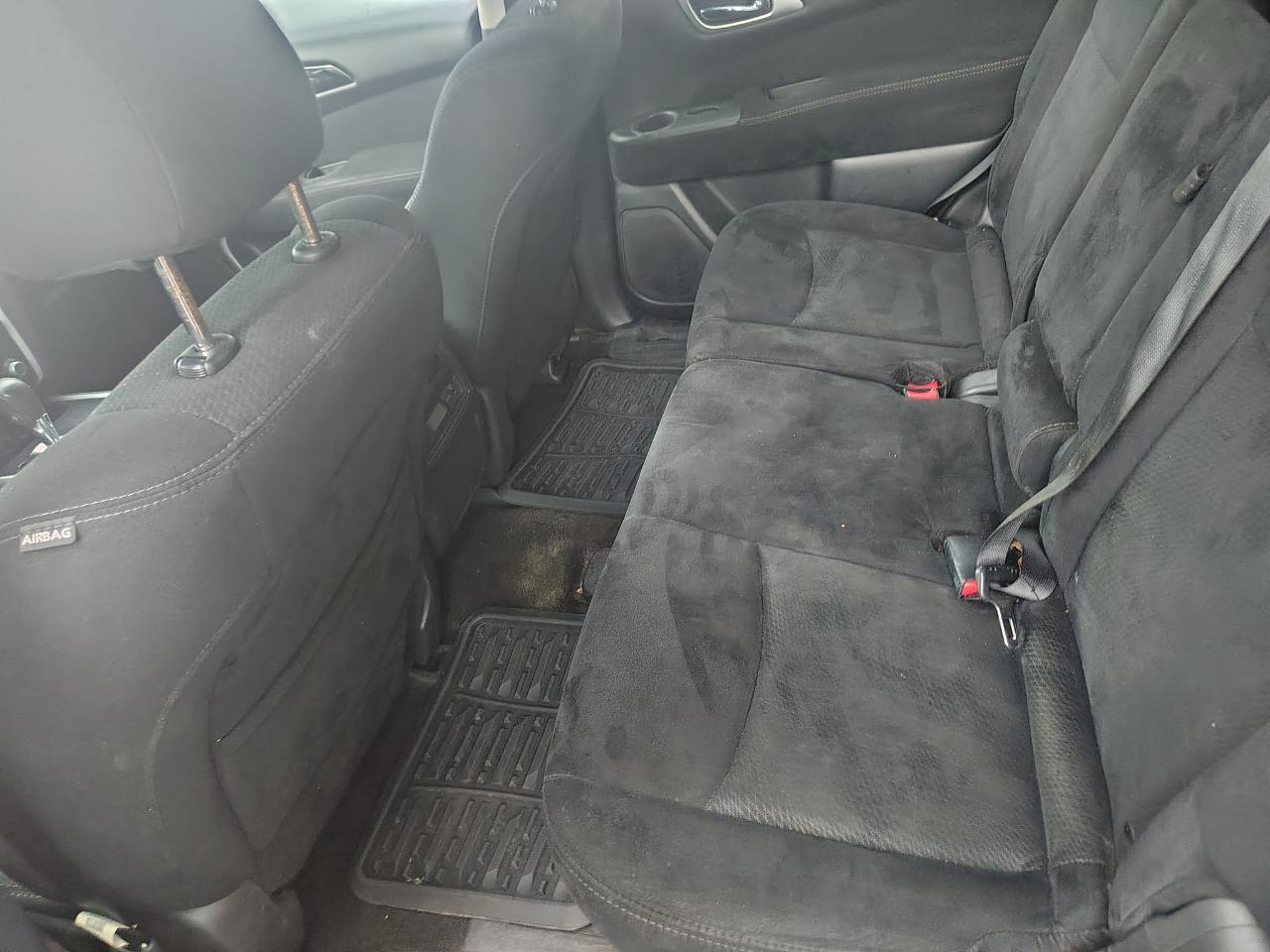Nissan Pathfinder 2WD 4dr SV 2014