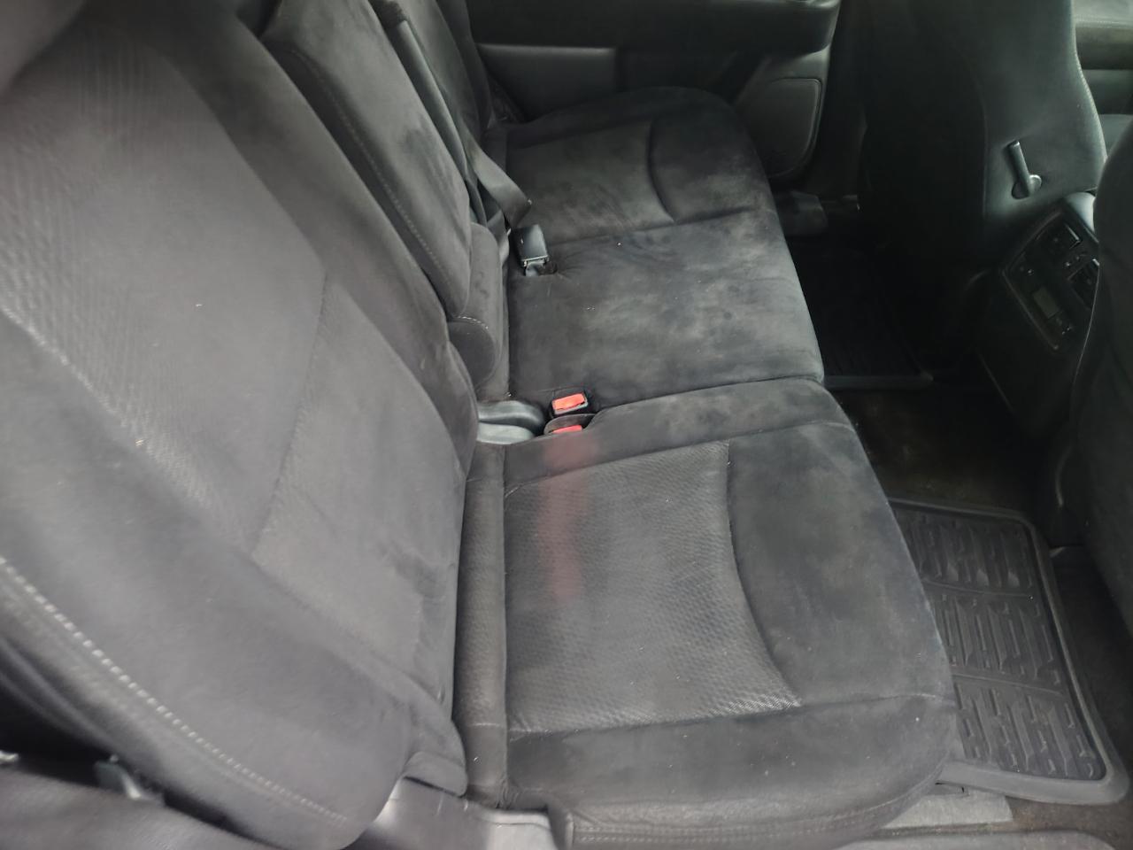 Nissan Pathfinder 2WD 4dr SV 2014