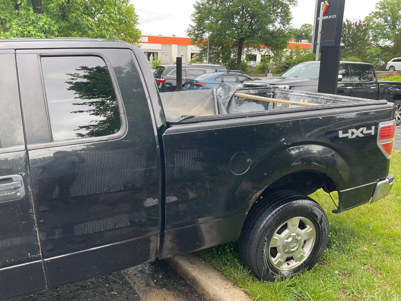 Ford F-150 4WD SuperCab 145" Lariat 2013