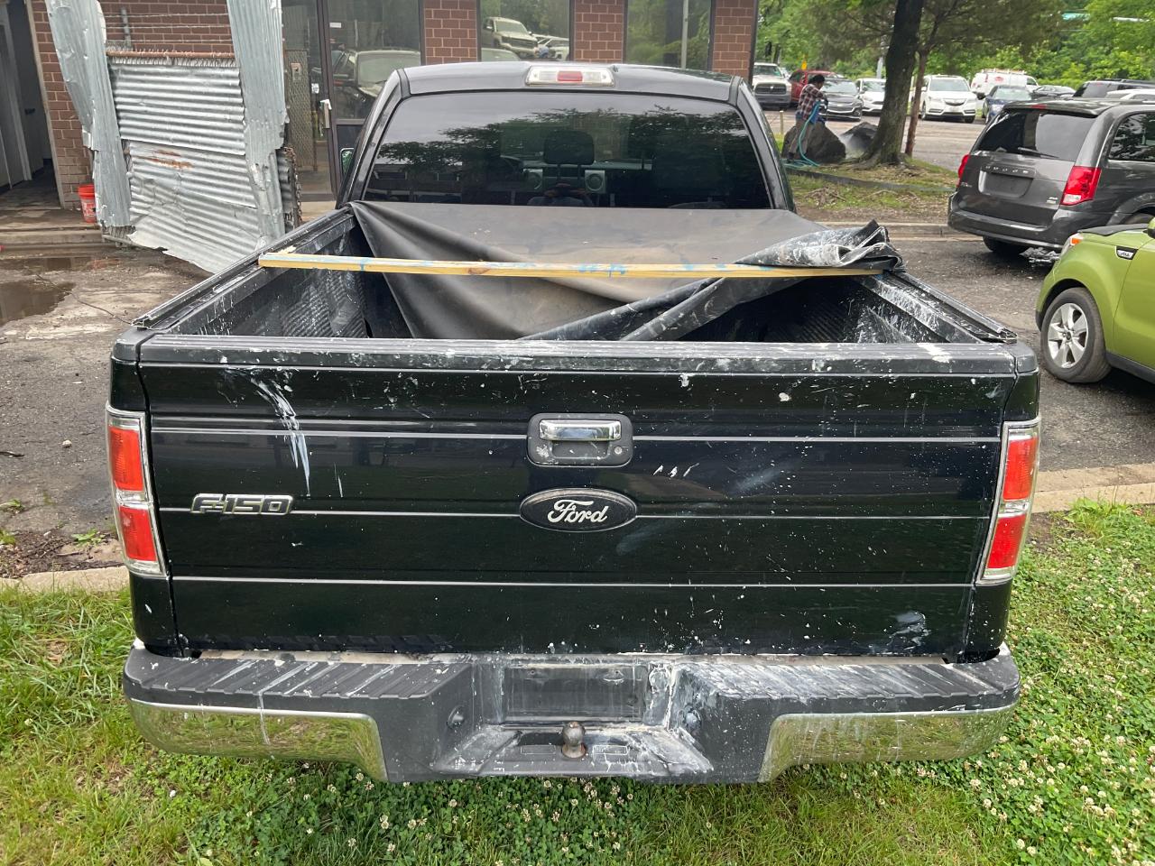 Ford F-150 4WD SuperCab 145" Lariat 2013