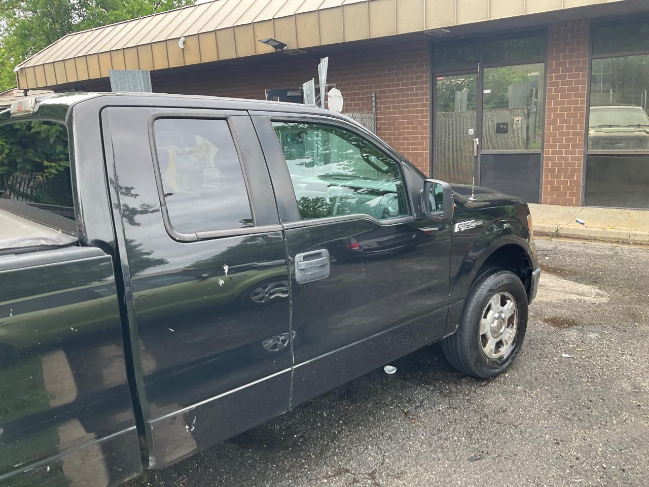 Ford F-150 4WD SuperCab 145" Lariat 2013