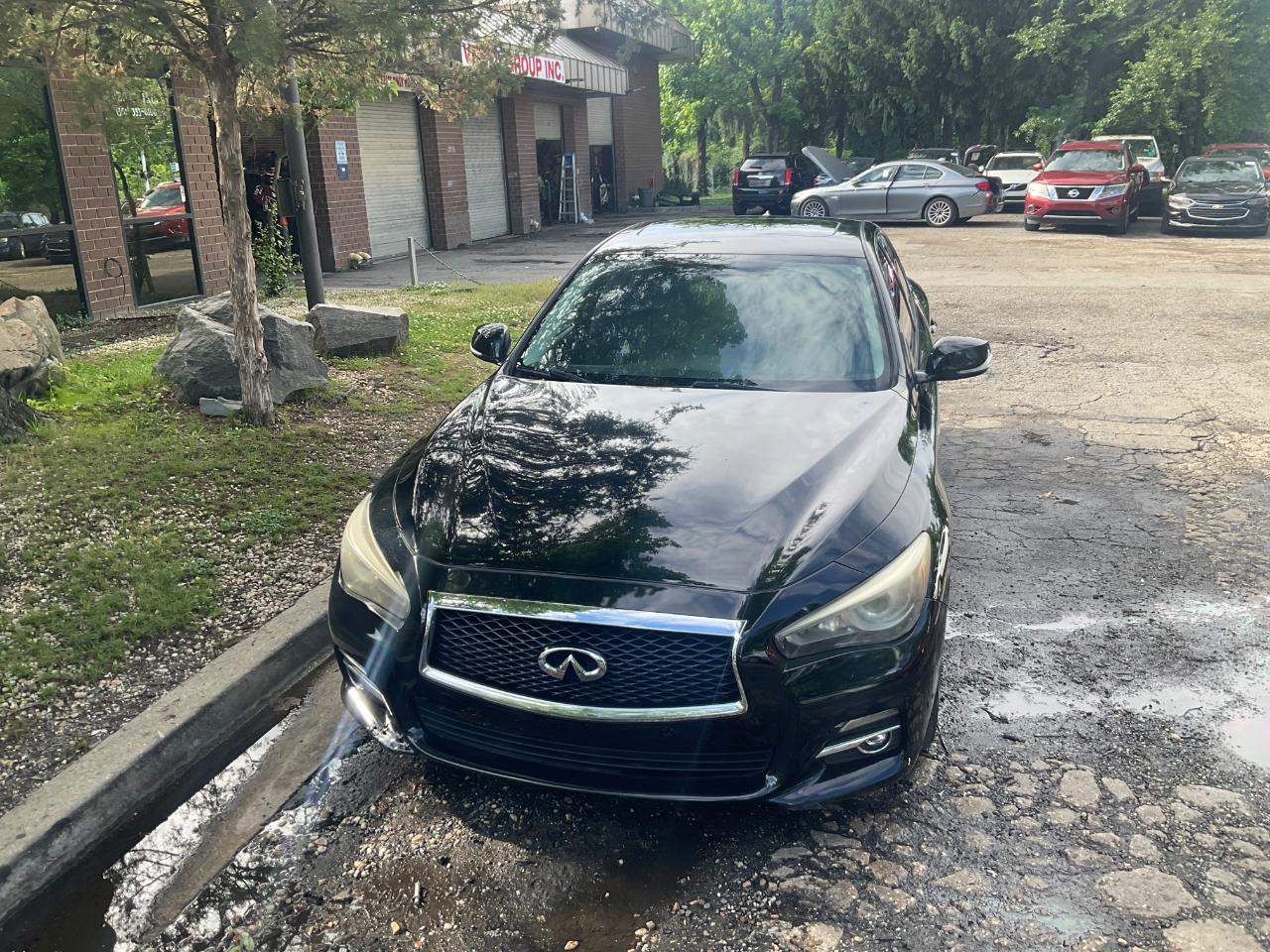 Infiniti Q50 4dr Sdn RWD 2014