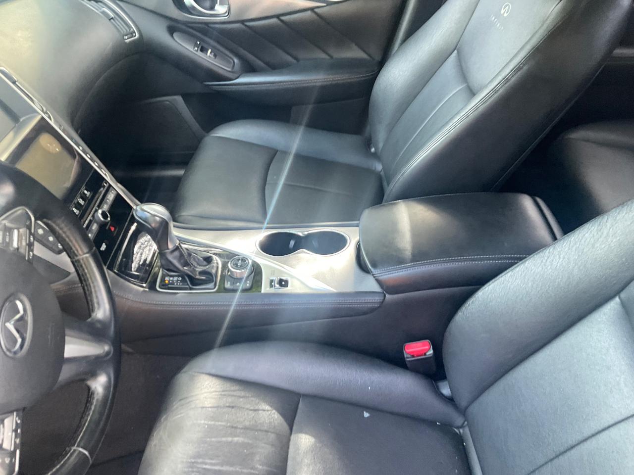 Infiniti Q50 4dr Sdn RWD 2014