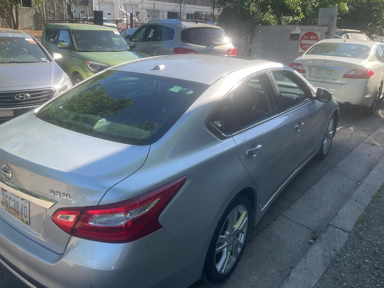 Nissan Altima 3.5 SL Sedan 2017