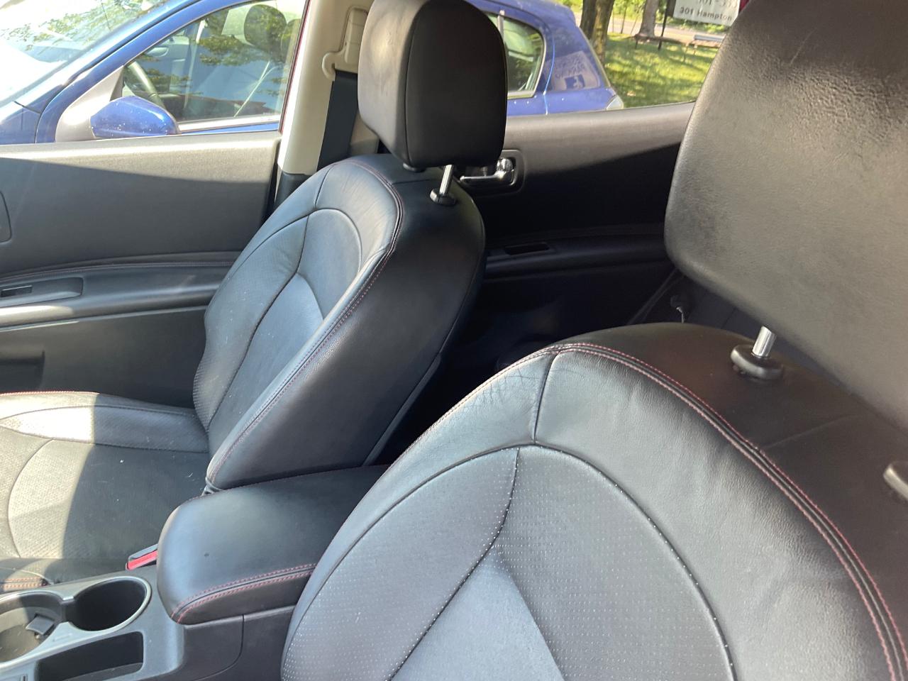 Nissan Rogue AWD 4dr SL 2012