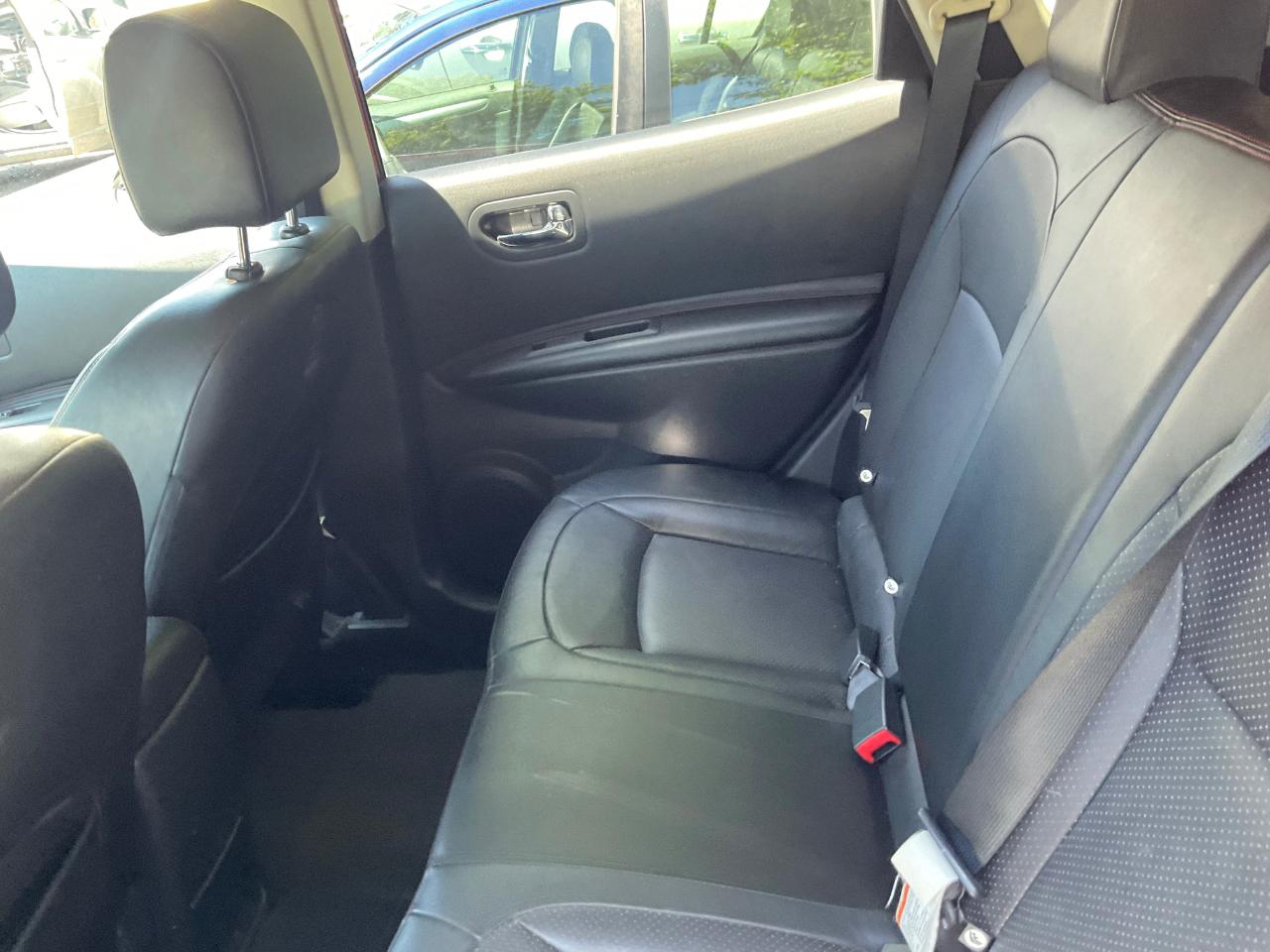 Nissan Rogue AWD 4dr SL 2012