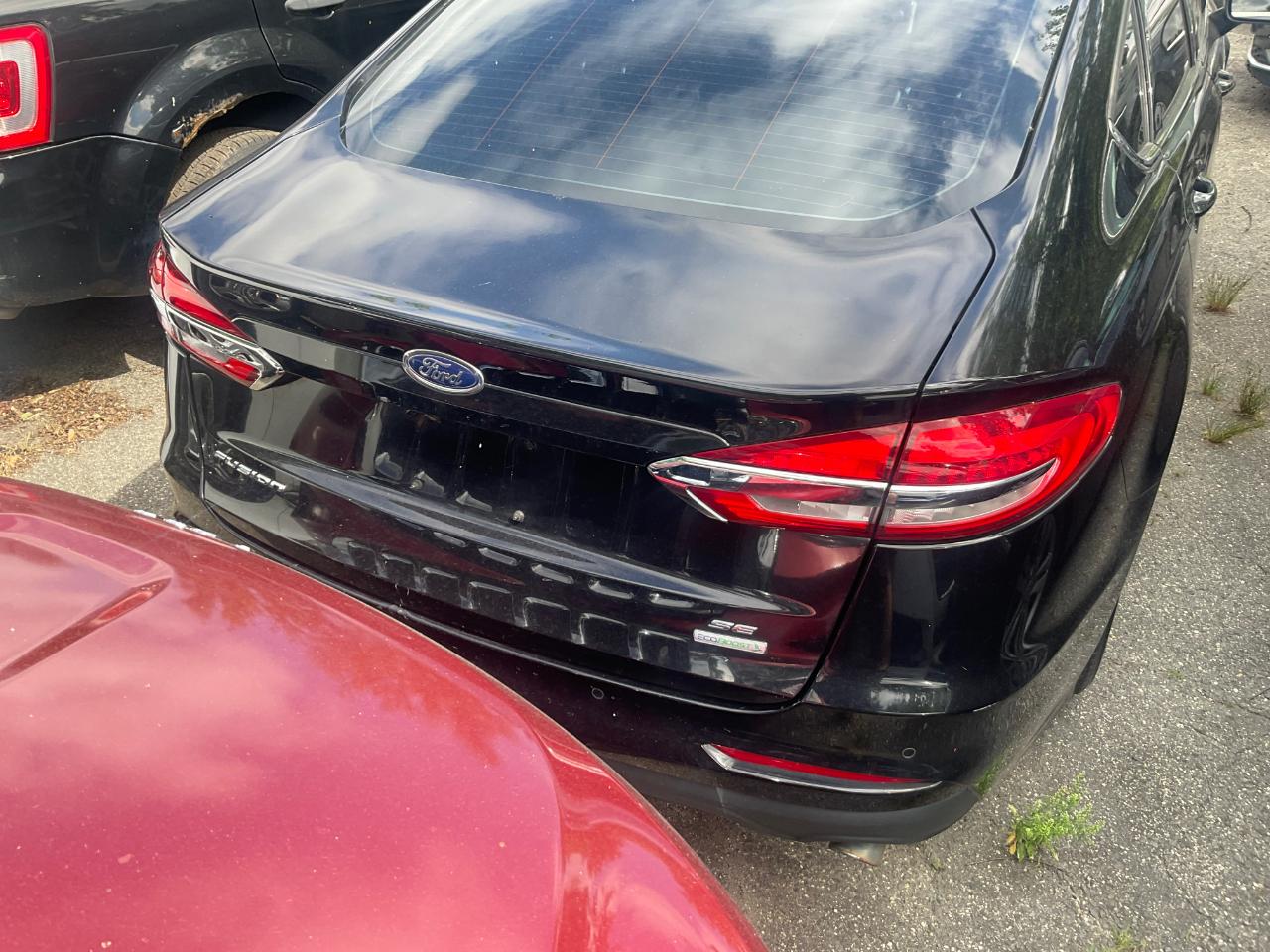 Ford Fusion SE FWD 2019