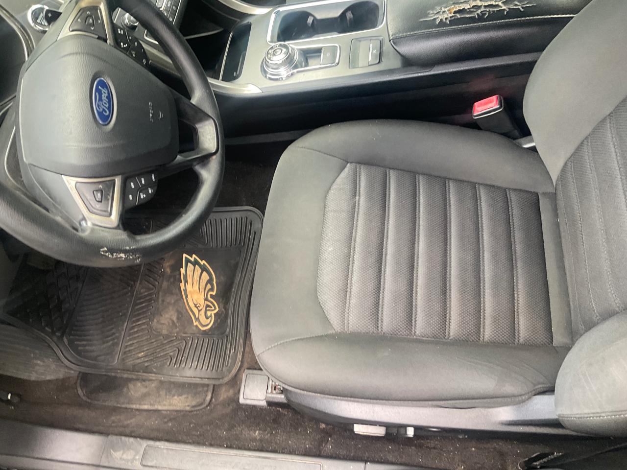Ford Fusion SE FWD 2019