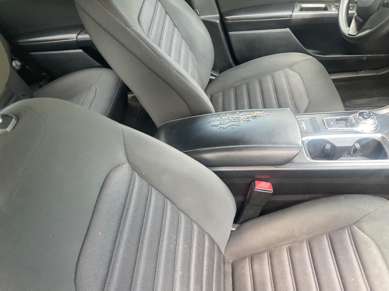 Ford Fusion SE FWD 2019