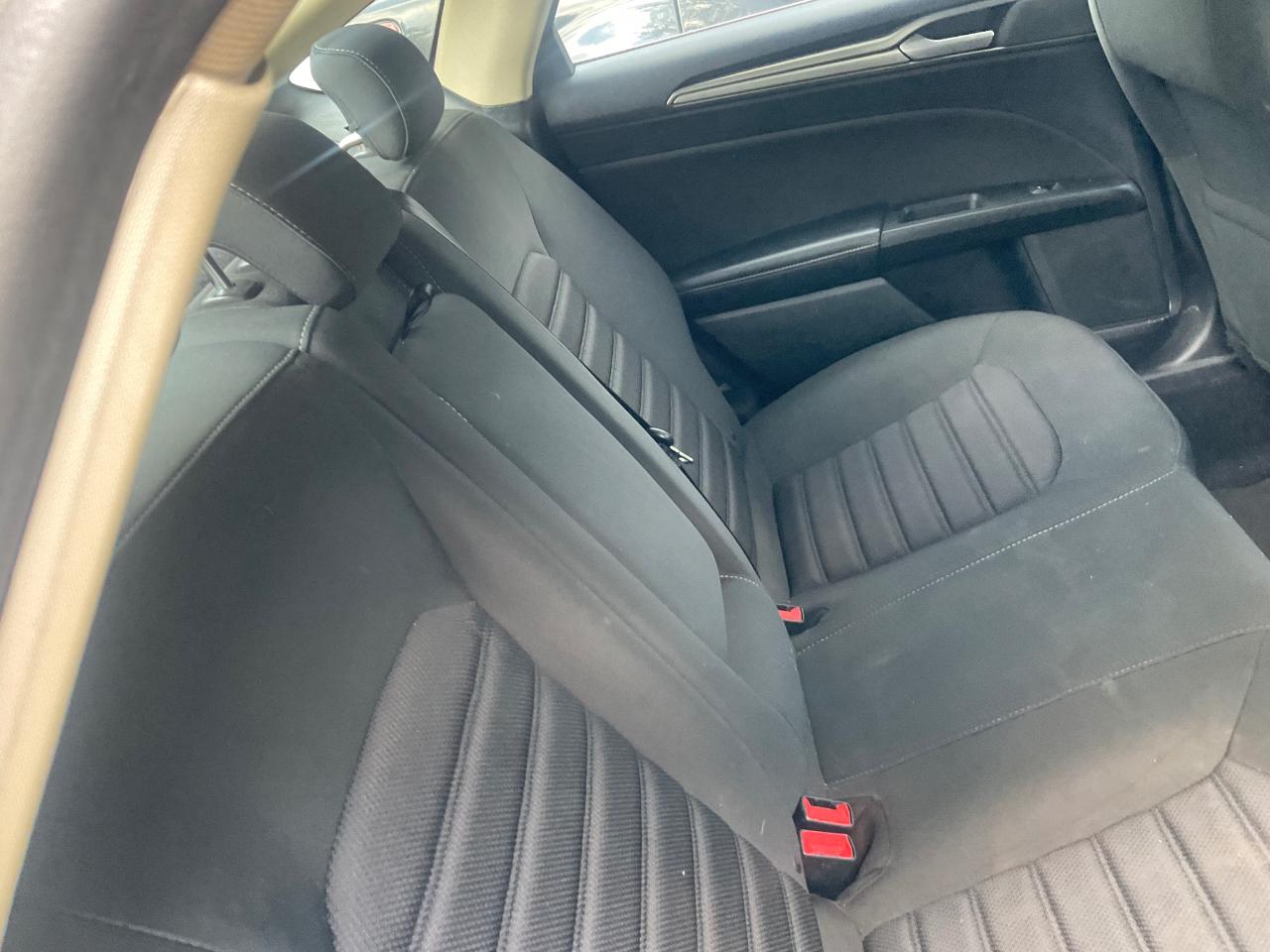 Ford Fusion SE FWD 2019
