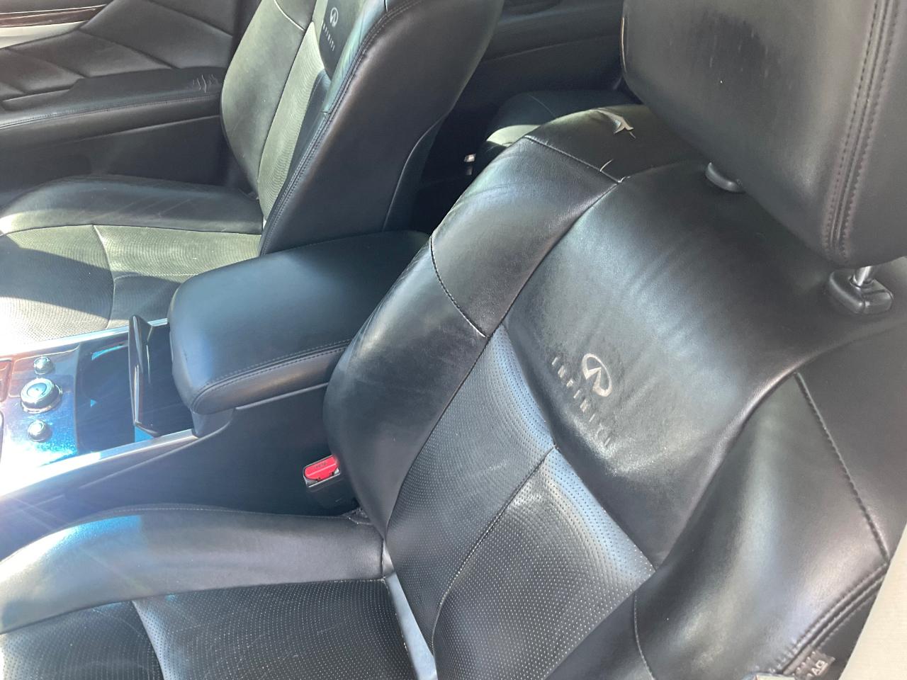 Infiniti M37 4dr Sdn AWD 2012