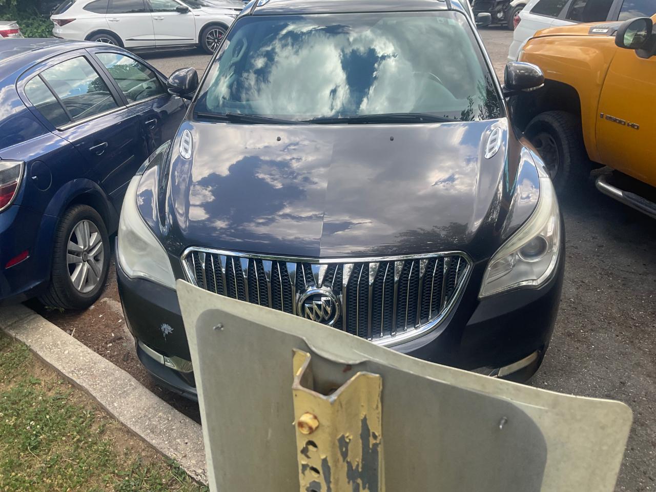 Buick Enclave FWD 4dr Leather 2014