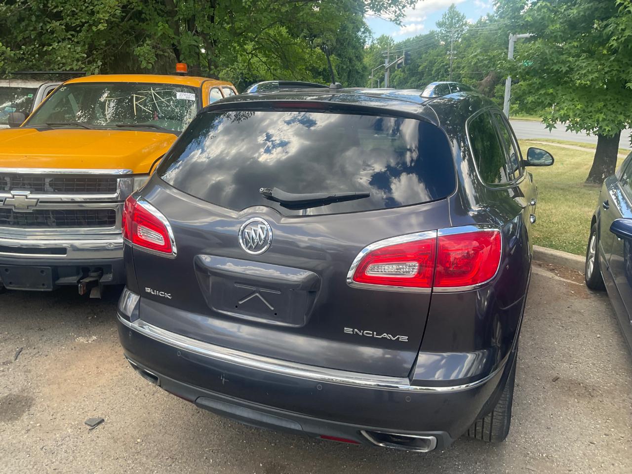 Buick Enclave FWD 4dr Leather 2014